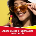 Balsam de buze hidratant Carmex Classic Galben Negru Spf 15 Stick