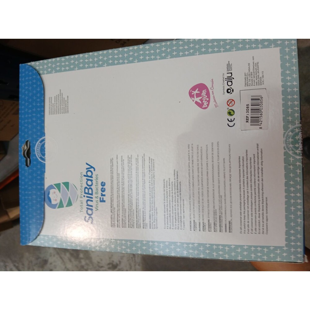 Hainele păpușii Berjuan 3085 Roz (28 cm)