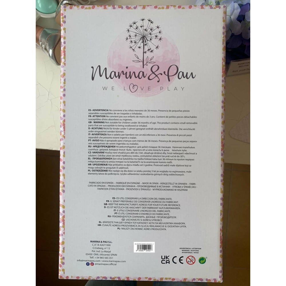 Păpușă bebeluș Marina & Pau Petite Winter 40 cm