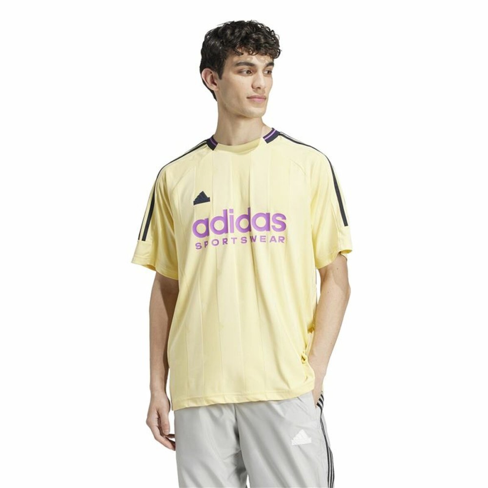 Tricou cu Mânecă Scurtă Bărbați Adidas House Of Tiro Jacquard Galben