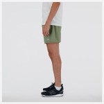 Pantaloni Scurți Sport pentru Bărbați New Balance Sport Essentials 5 Verde inchis
