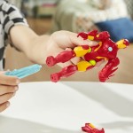 Figura îmbinată Hasbro MixMashers Iron Man