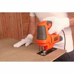 Fierăstrău de traforaj Black & Decker 400 W