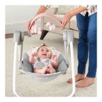 Scaun Balansoar Ingenuity Compact Swing - Flora Roz deschis