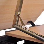 vidaXL Masă de desen înclinabilă, cu două sertare și taburet vidaXL Masă de desen înclinabilă, cu două sertare și taburet