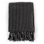 vidaXL Pătură decorativă cu pătrățele, bumbac, 125 x 150 cm, negru vidaXL Pătură decorativă cu pătrățele, bumbac, 125 x 150 cm, negru