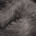 vidaXL Covor din piele de oaie, gri deschis, 60 x 180 cm vidaXL Covor din piele de oaie, gri deschis, 60 x 180 cm