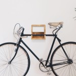 vidaXL Suport bicicletă de perete, 35x25x25 cm, lemn masiv mango brut vidaXL Suport bicicletă de perete, 35x25x25 cm, lemn masiv mango brut