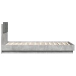vidaXL Cadru de pat cu tăblie, gri beton, 75x190 cm, lemn prelucrat vidaXL Cadru de pat cu tăblie, gri beton, 75x190 cm, lemn prelucrat