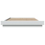 vidaXL Cadru de pat cu lumini LED, alb, 140x200 cm, lemn prelucrat vidaXL Cadru de pat cu lumini LED, alb, 140x200 cm, lemn prelucrat