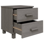 vidaXL Noptiera "HAMAR", gri deschis, 40x35x44,5 cm, lemn masiv de pin vidaXL Noptiera "HAMAR", gri deschis, 40x35x44,5 cm, lemn masiv de pin