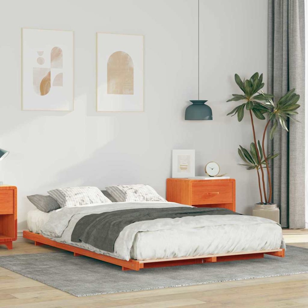 vidaXL Cadru de pat de podea Maro ceruit 135 x 190 cm