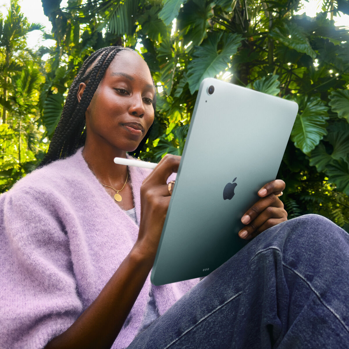 Tabletă Apple iPad Air 11" Octa Core 8 GB RAM 512 GB Purpuriu