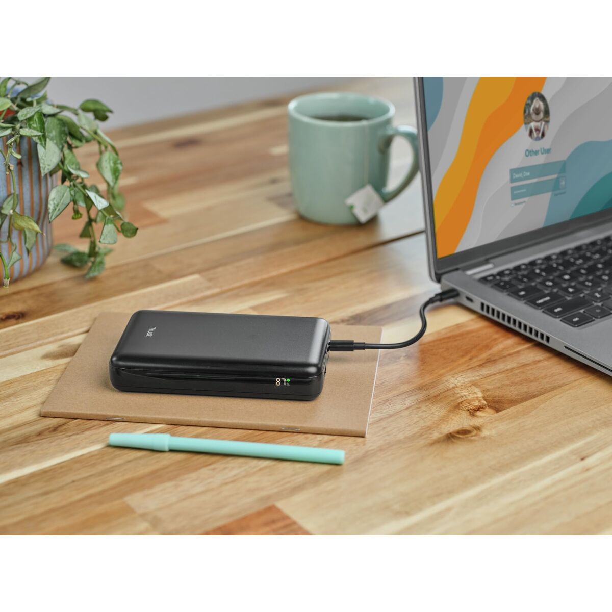 Powerbank Trust 25240 Negru 20000 mAh