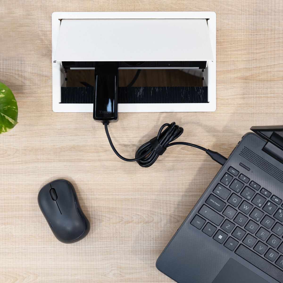 Încărcător pentru Laptop TooQ TQLC-USBCGAN45PD-C 45 W