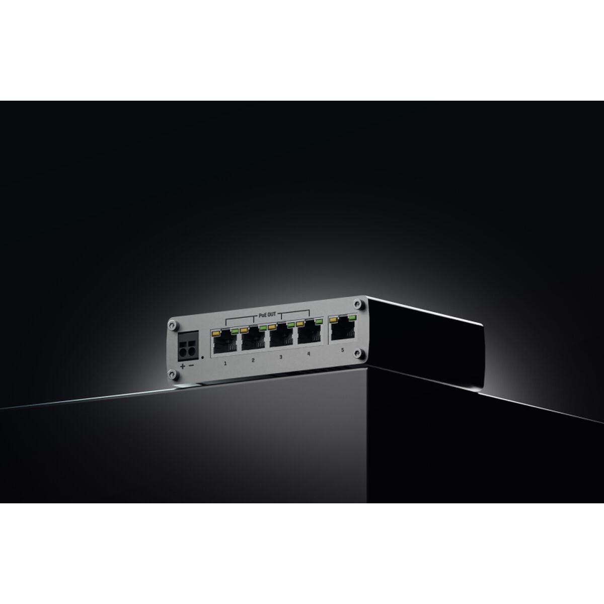 Switch Teltonika TSW101000000