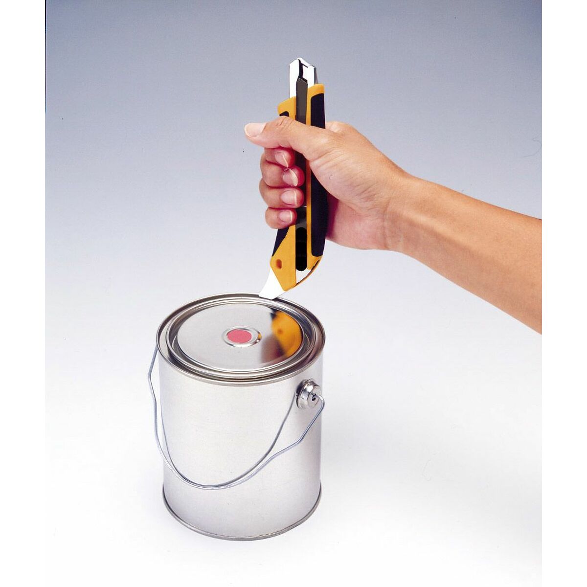 Cutter Olfa 18 X 0,5 MM Negru Oțel inoxidabil Fier