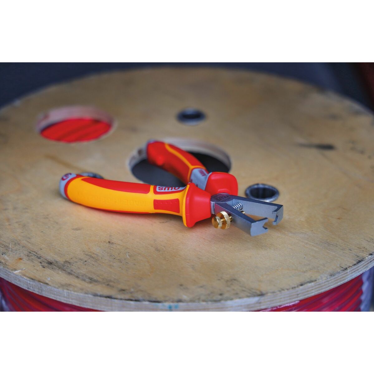 Clești pentru cabluri NWS 16 cm