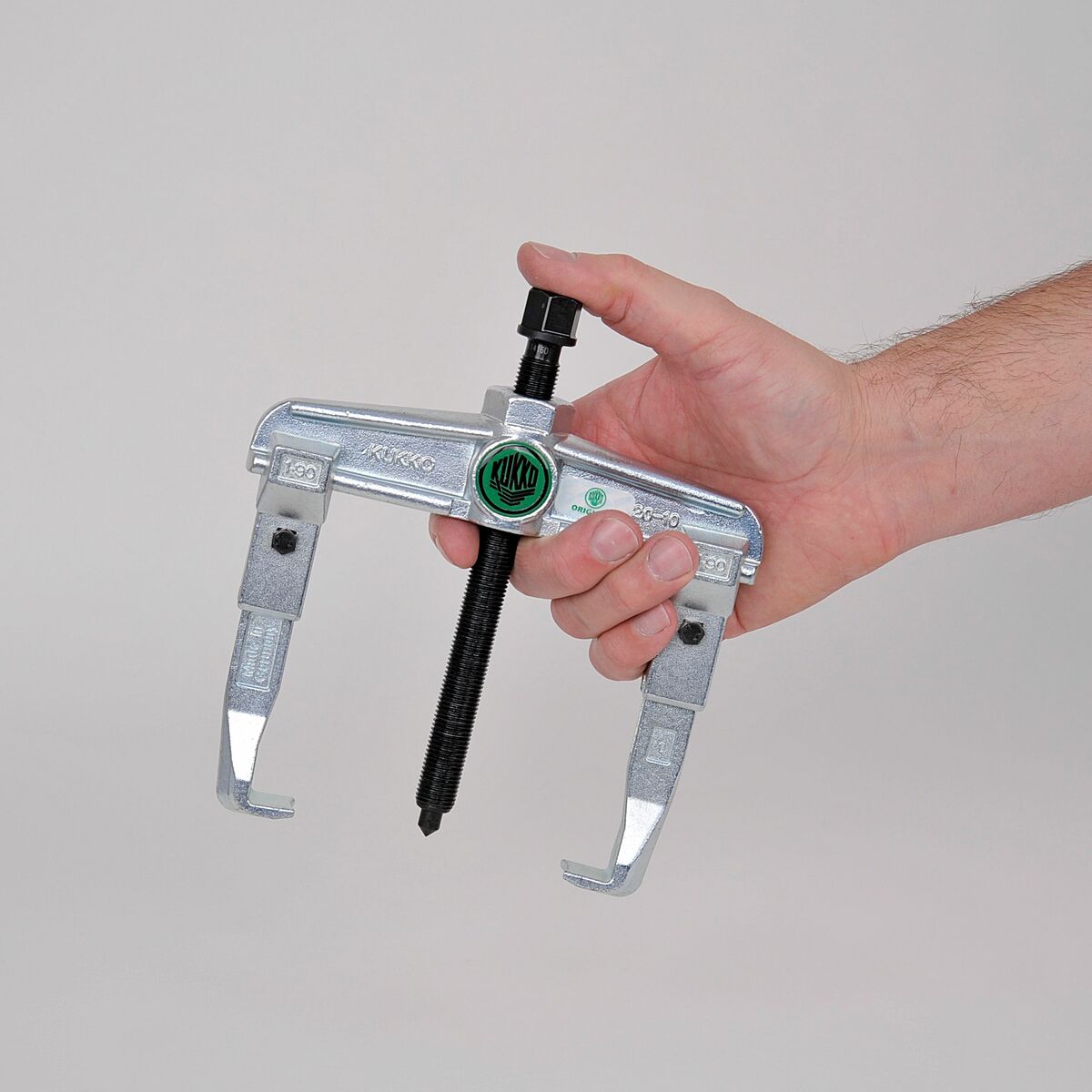 Extractor de rulmenți KUKKO 200 mm 350 mm 2 Picioare