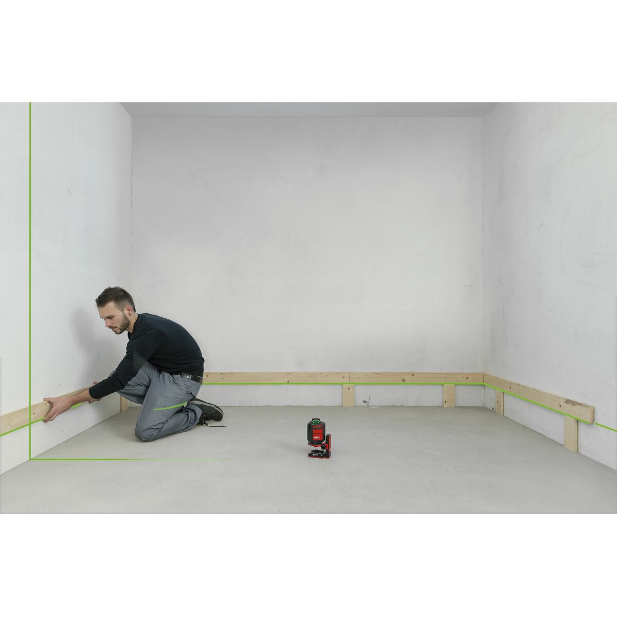 Nivel laser cu linii SOLA HORIZON GREEN BASIC