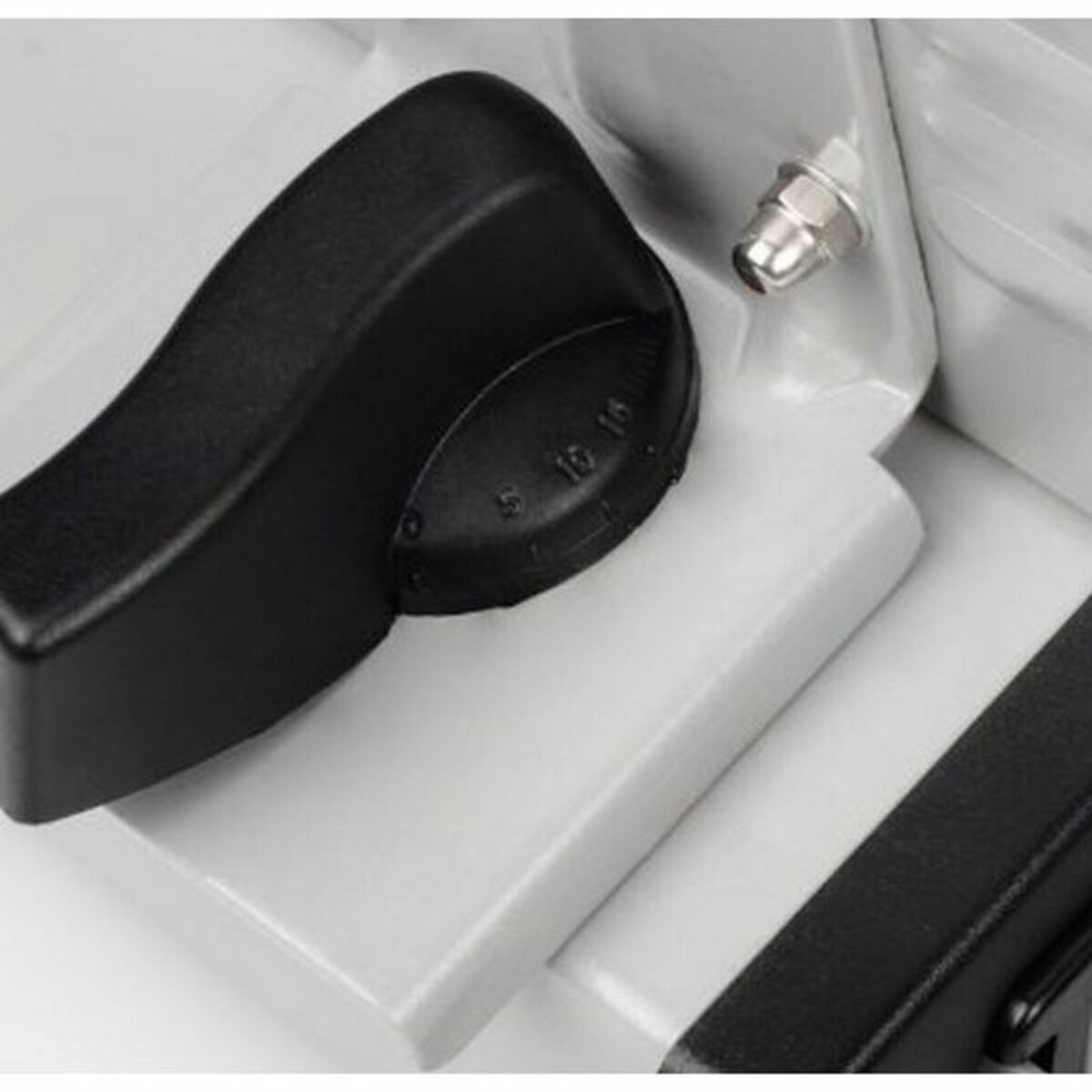 Felietor Mezeluri Tristar Em-2099 150W Negru 150 W