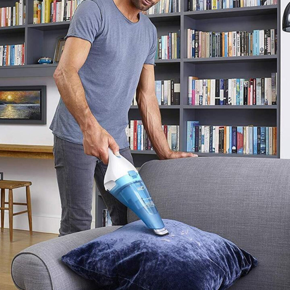 Aspirator Manual Ciclonic Black & Decker WDC115WA-QW 0,38 L 65 dB 7W