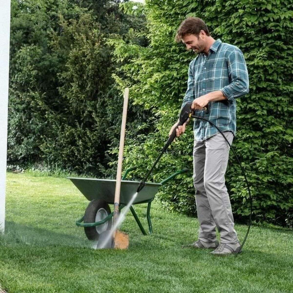 Utilaj de Hidrocurățare Kärcher K2 Universal Edition 1400 W 360 l/h