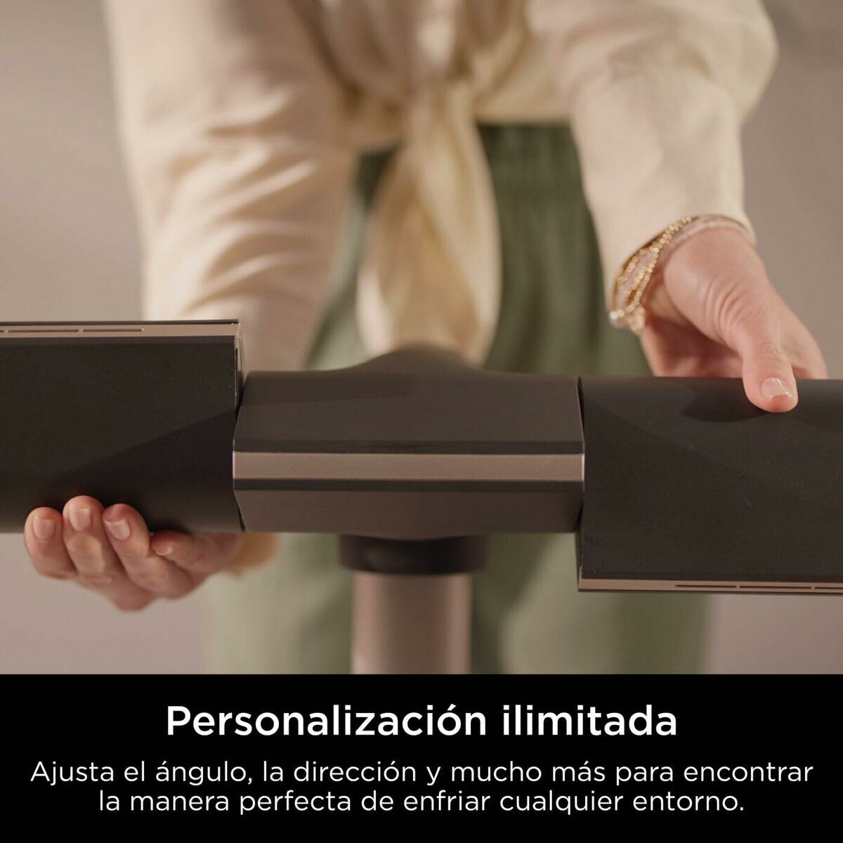 Ventilator cu Picior Shark TF200SEU