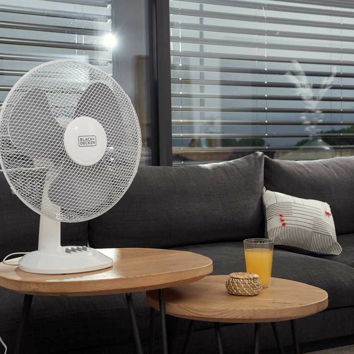 Ventilator de Masă Black & Decker ES9440030B Alb Negru 40 W