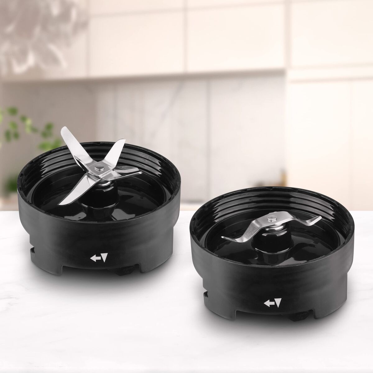 Mixer cu Pahar UFESA 70205397 Negru 900 W