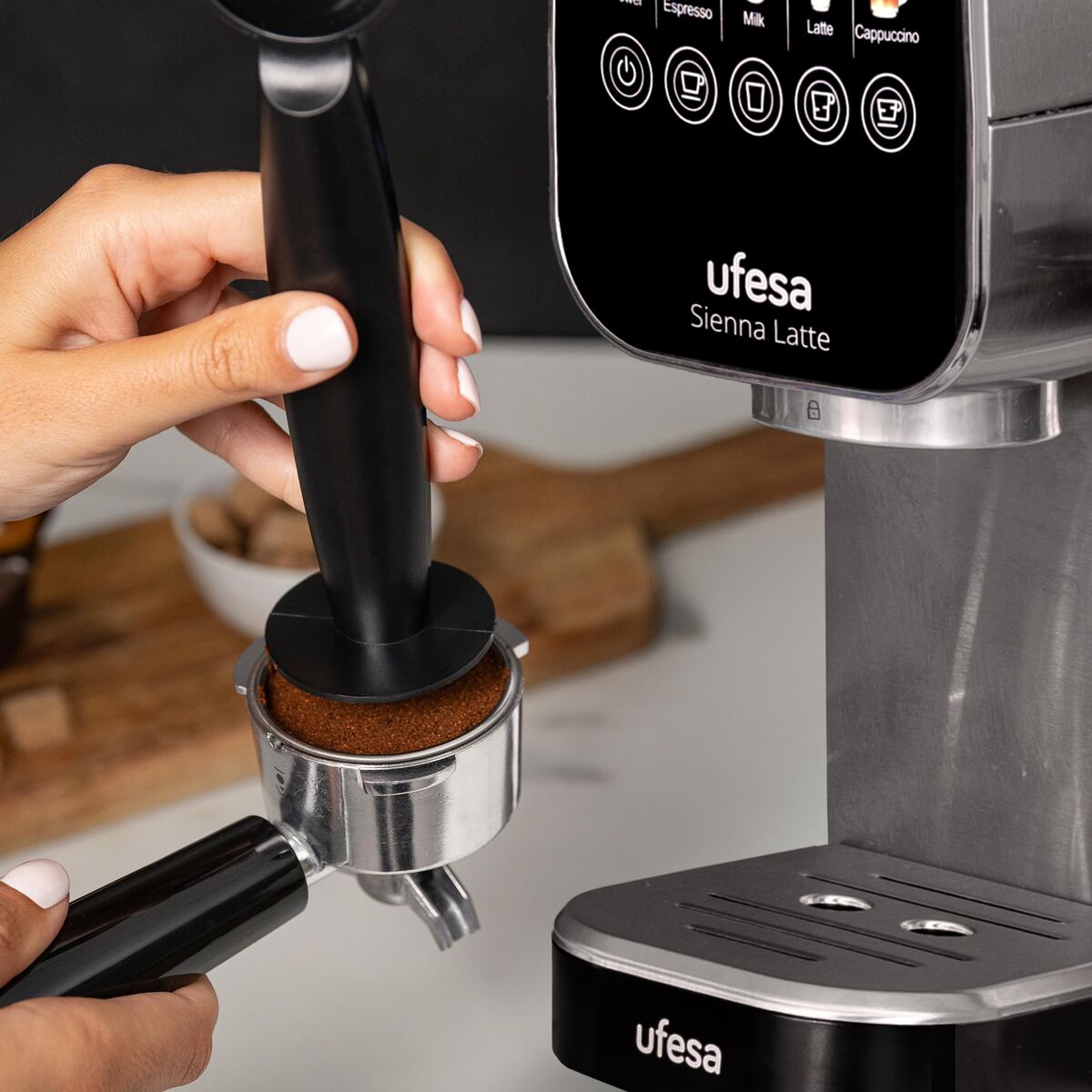 Cafetieră Express UFESA 71706118 Negru