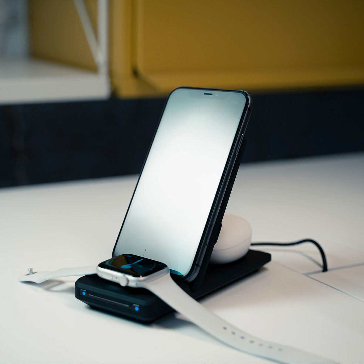 Încărcător Fără Fir KSIX Apple-compatible 15W