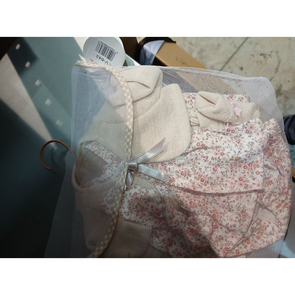 Hainele păpușii Llorens V-843