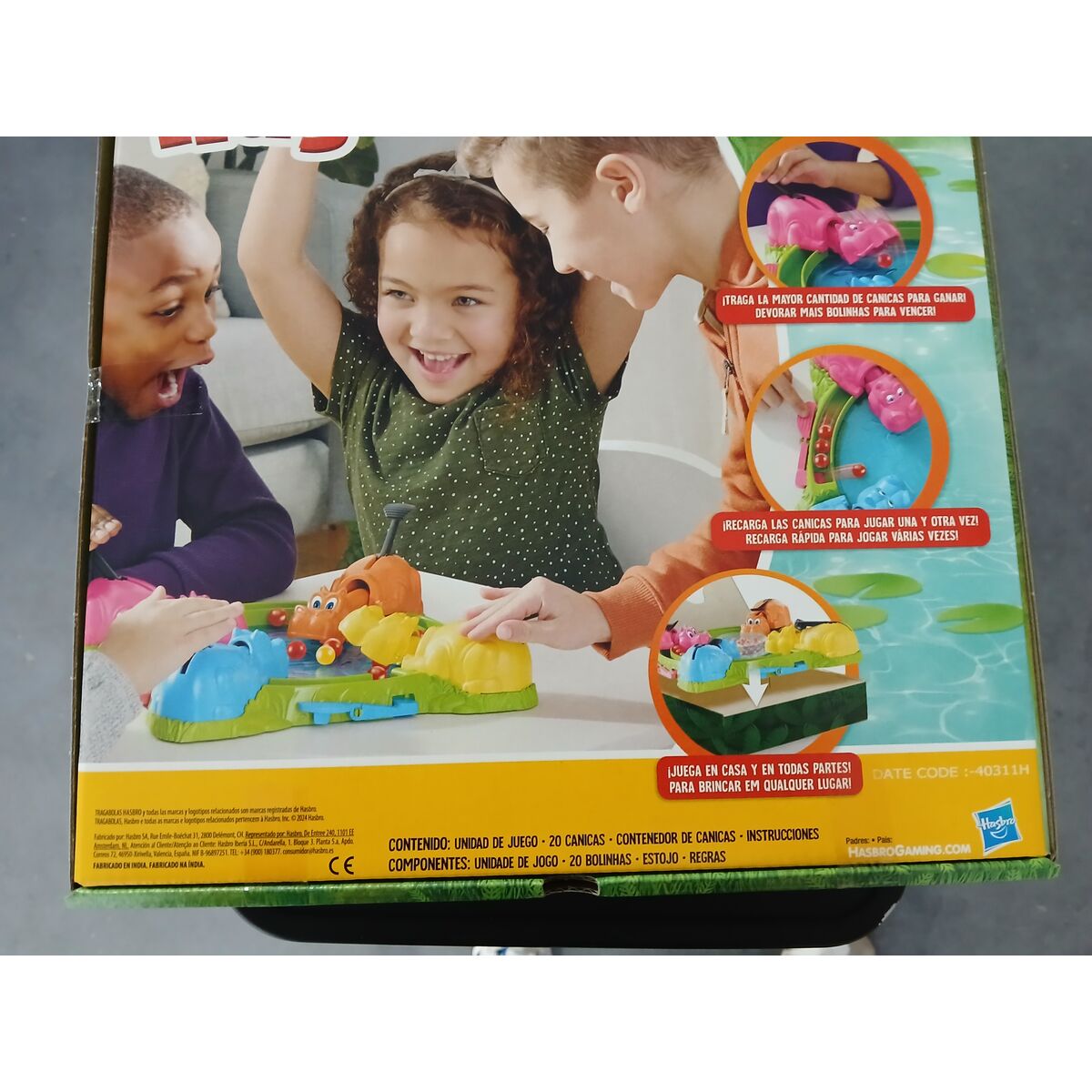 Joc de Masă Hasbro  Tragabolas