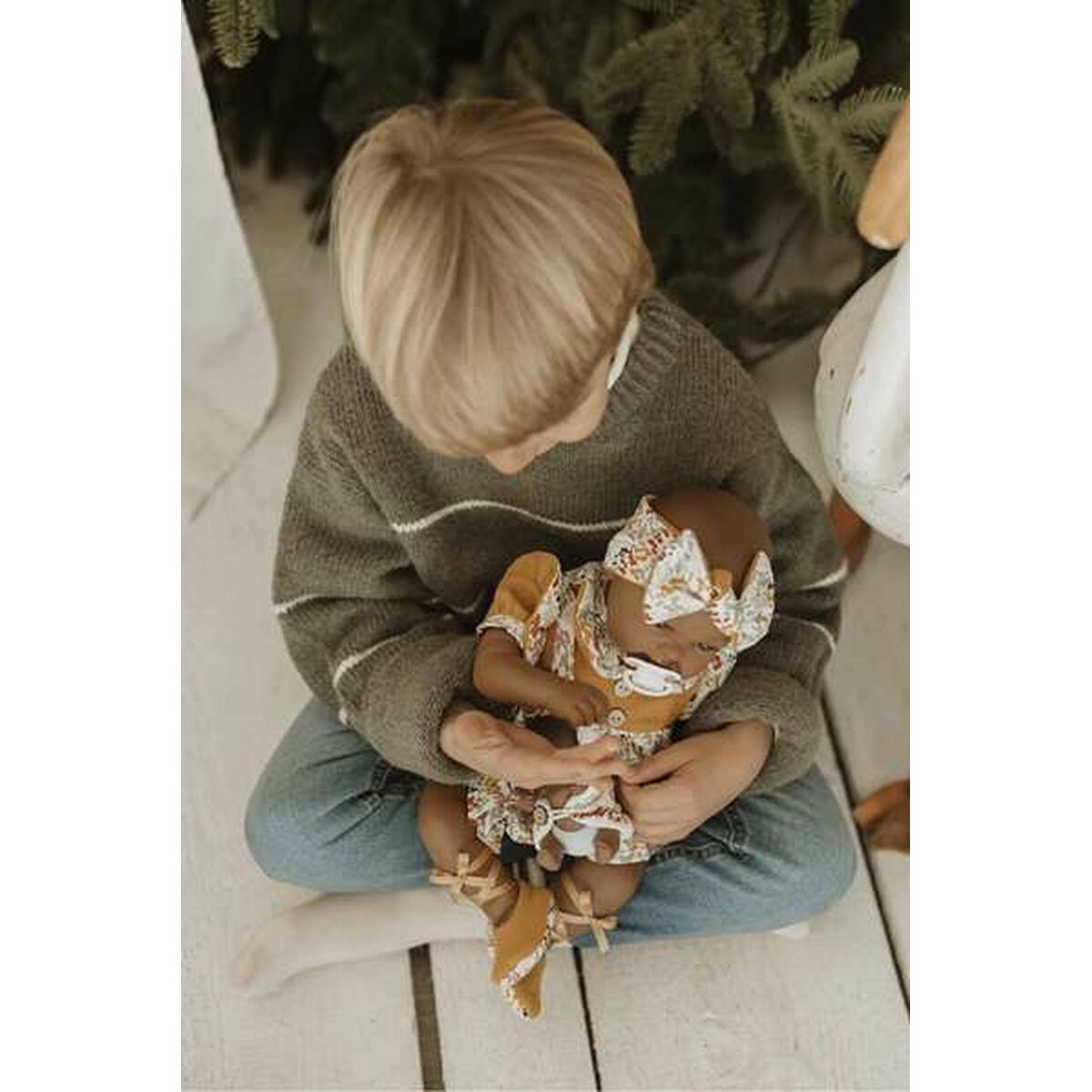 Păpușă bebeluș Arias Elegance 45 cm