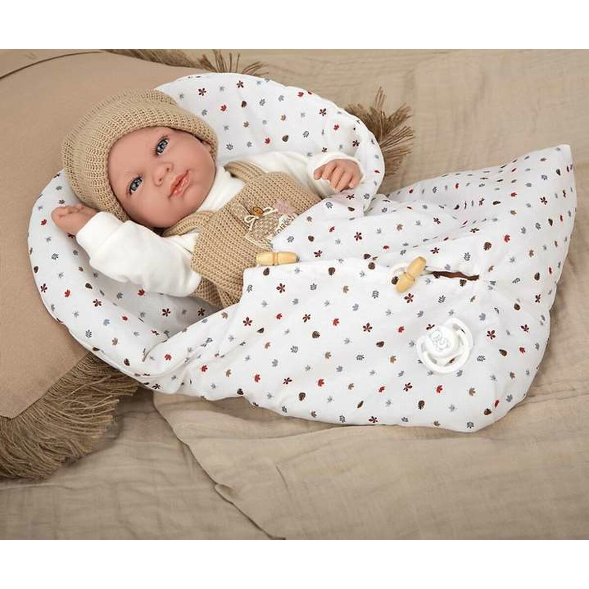 Păpușă bebeluș Arias 40 cm