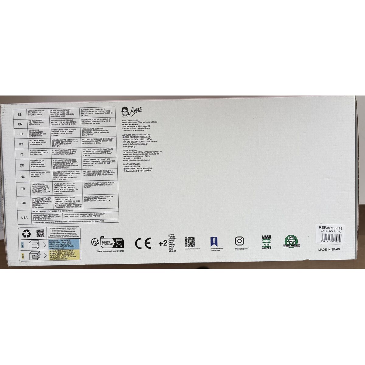 Păpușă bebeluș Arias 40 cm