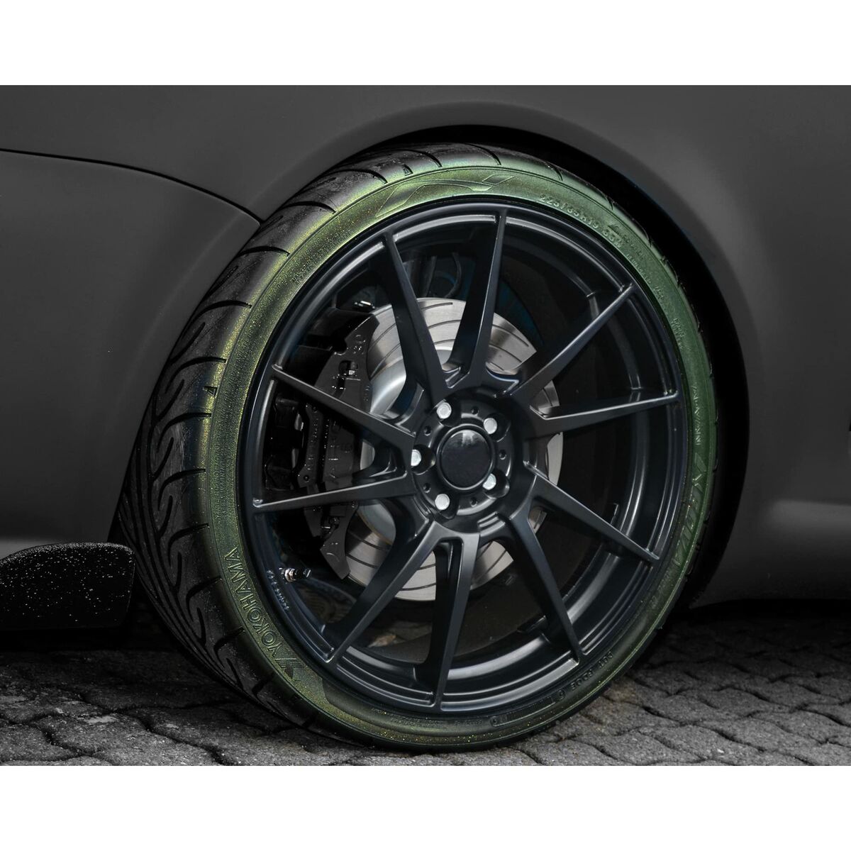 Spray cu vopsea Foliatec Auriu* Roți 400 ml