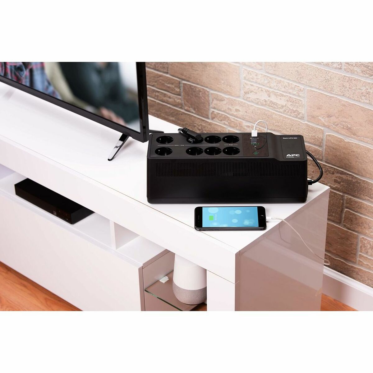 Sistem de Alimentare Neîntreruptă Interactiv APC BE650G2-GR