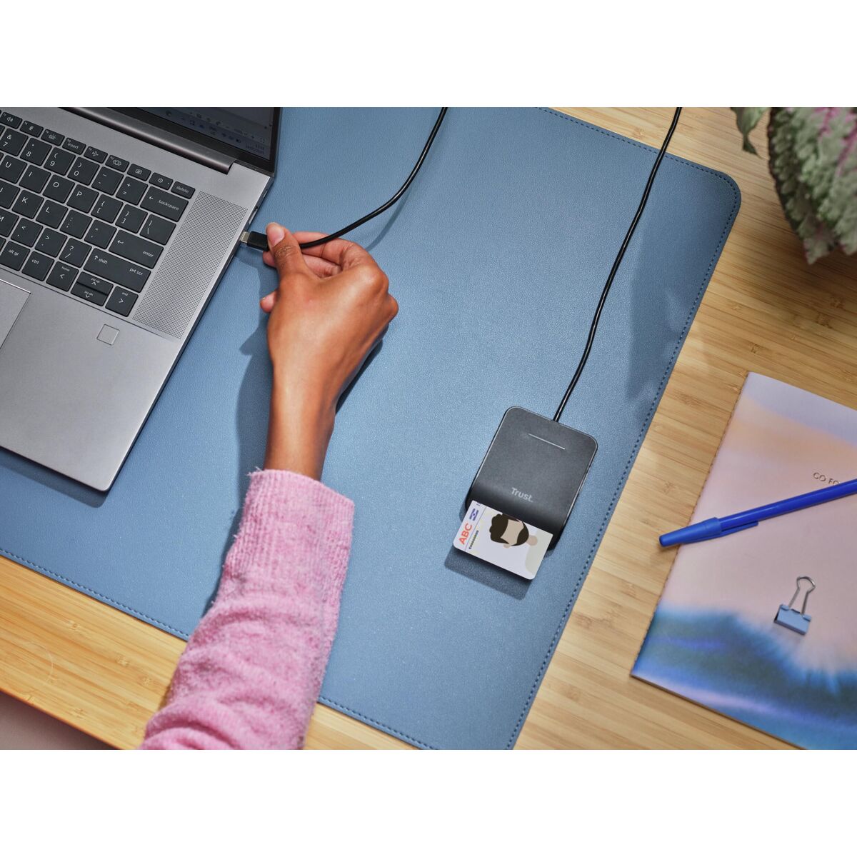 Cablu Coaxial Antenă TV Trust 26061 Negru