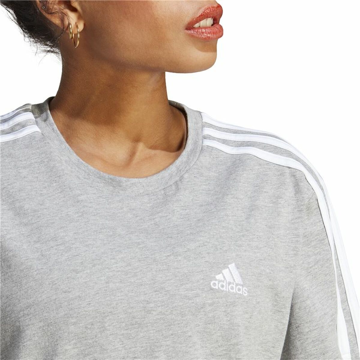 Tricou cu Mânecă Scurtă Femei Adidas 3S Cropped Top Gri deschis (XS)