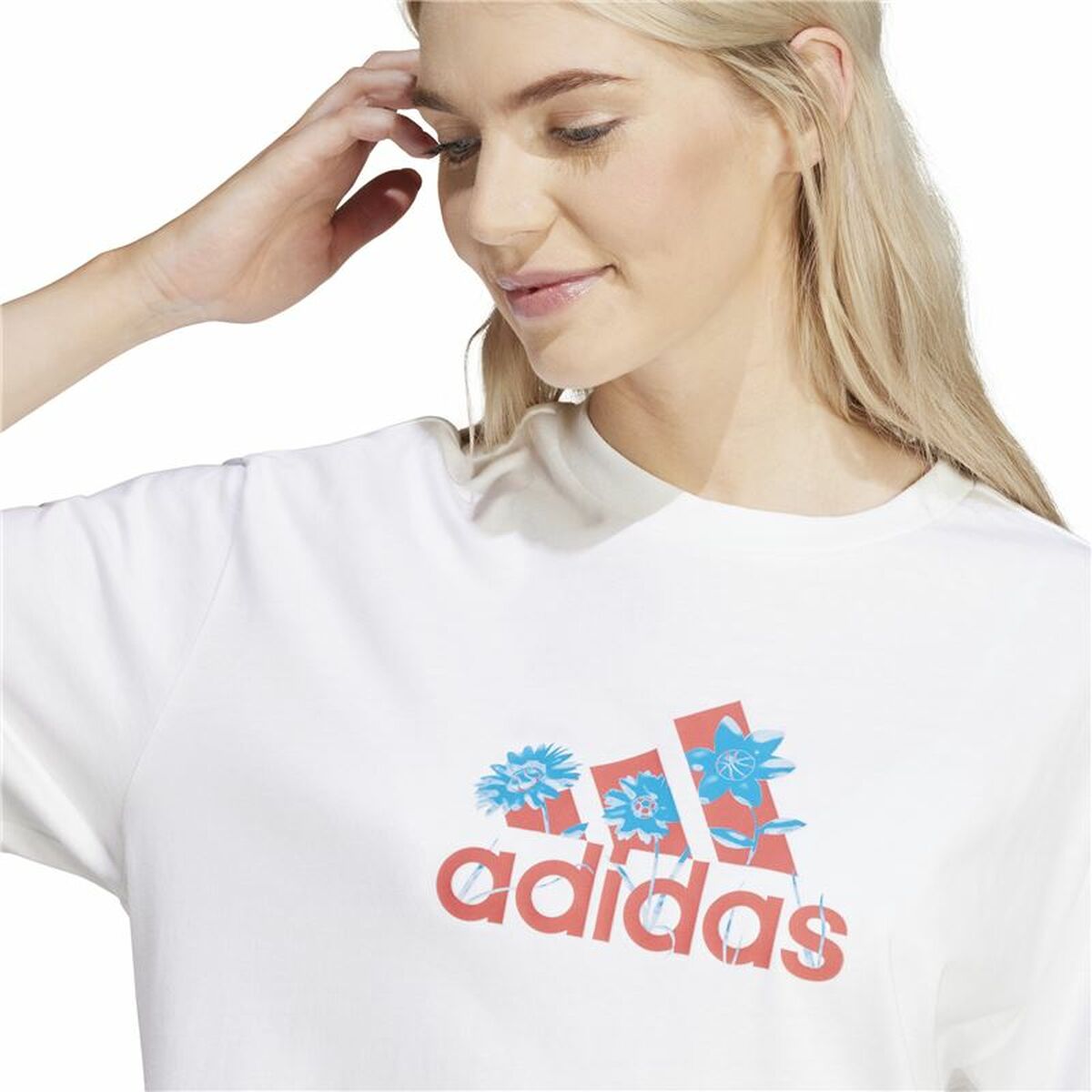 Tricou cu Mânecă Scurtă Femei Adidas Flower Badge of Sports Gt