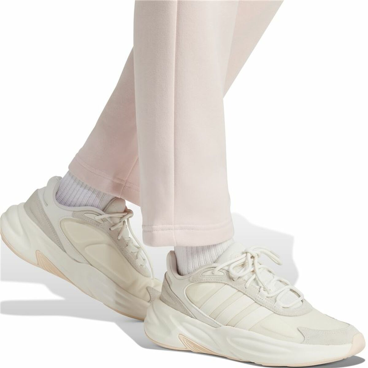 Pantaloni lungi de sport Adidas Essentials Small Logo Feel Cozy Open Roz Femeie