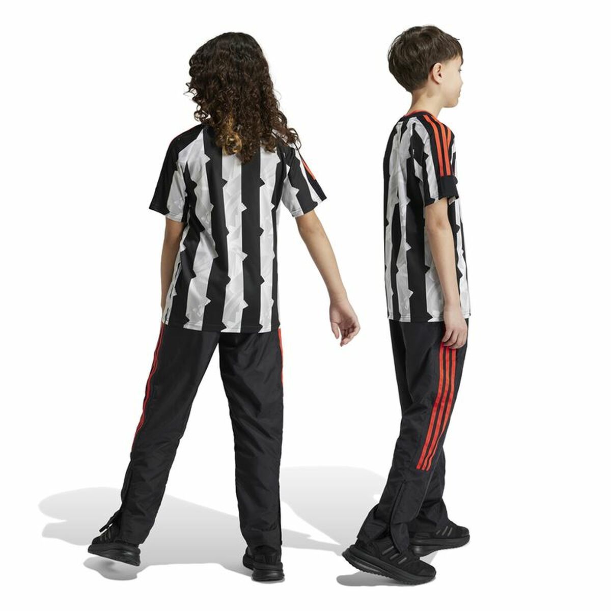 Pantaloni lungi de sport Adidas Tiro Woven Negru Unisex