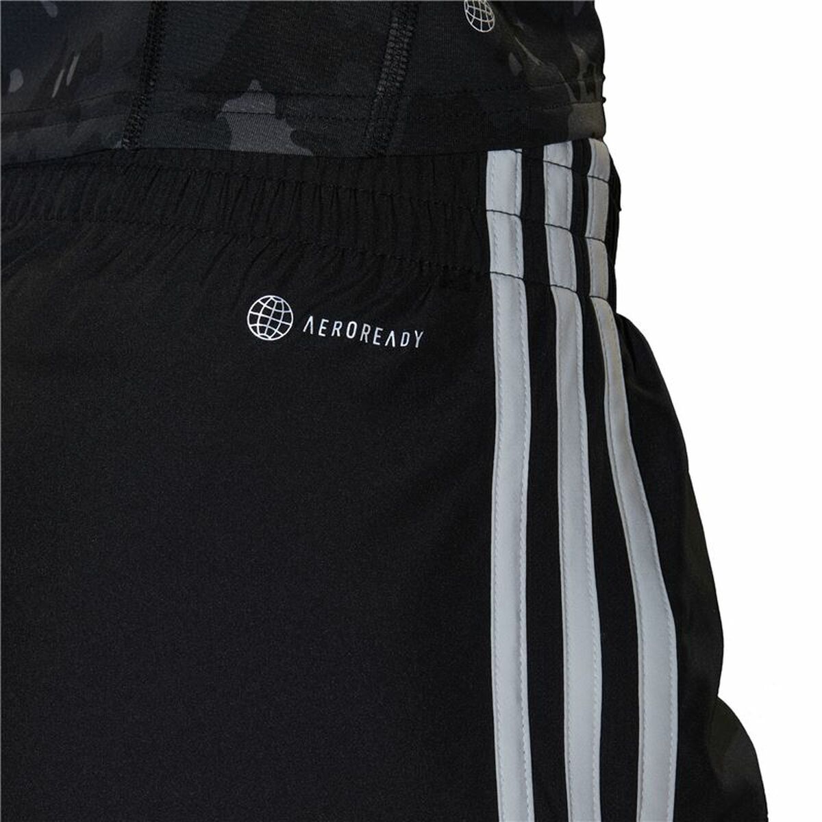 Pantalon scurt Adidas  M20 Negru