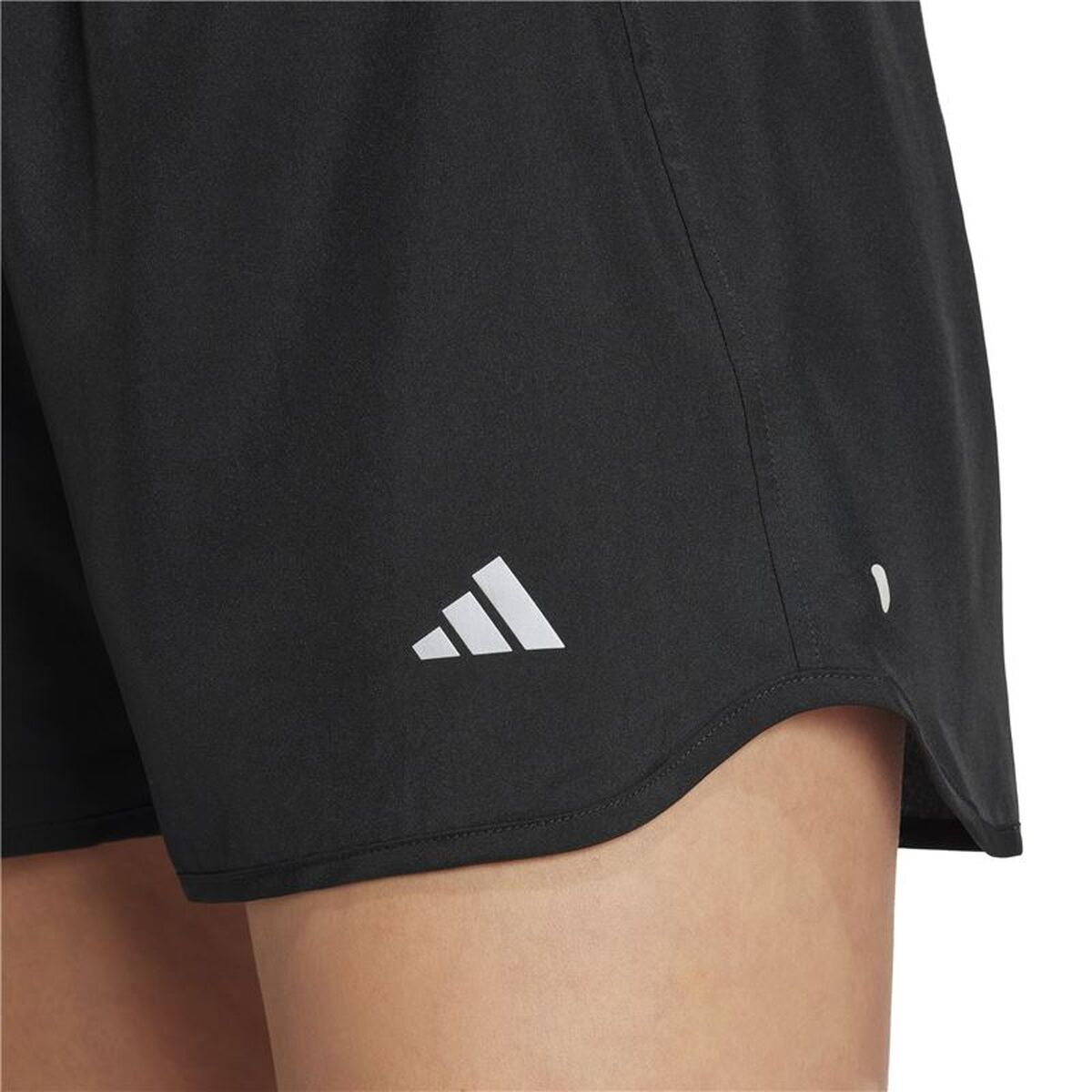 Pantaloni Scurți Sport pentru Damă Adidas Run It Short Negru
