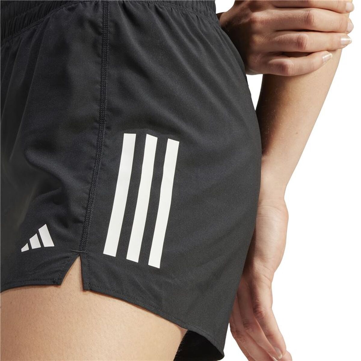 Pantaloni Scurți Sport pentru Damă Adidas Own the Run Negru
