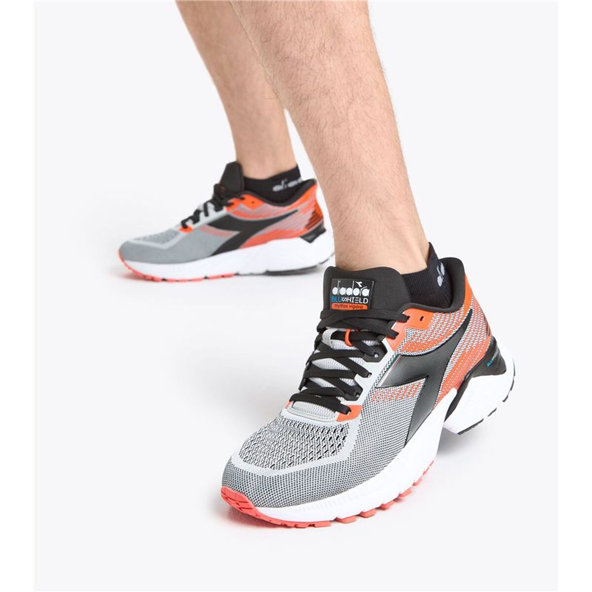 Încălțăminte de Running pentru Adulți Diadora Mythos Blushield Vigore Gri