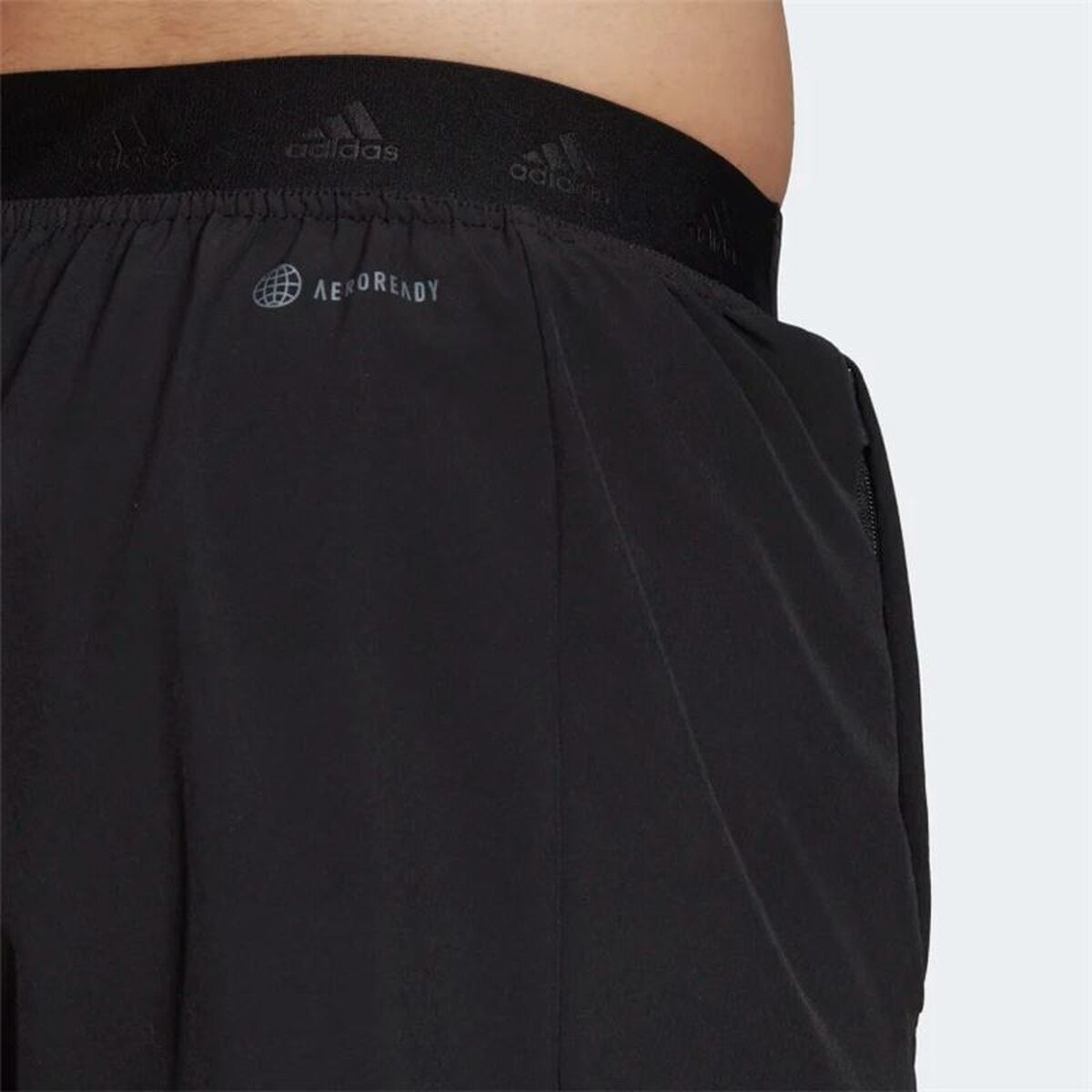 Pantalon Scurt Sport Adidas HZ9695 Negru Bărbați