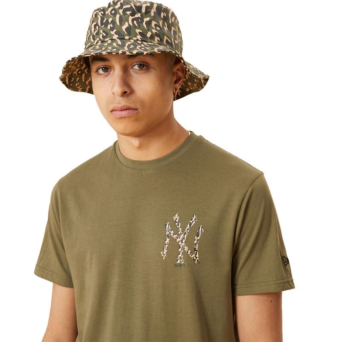 Tricou cu Mânecă Scurtă Bărbați New Era MLB New York Yankees M Kaki